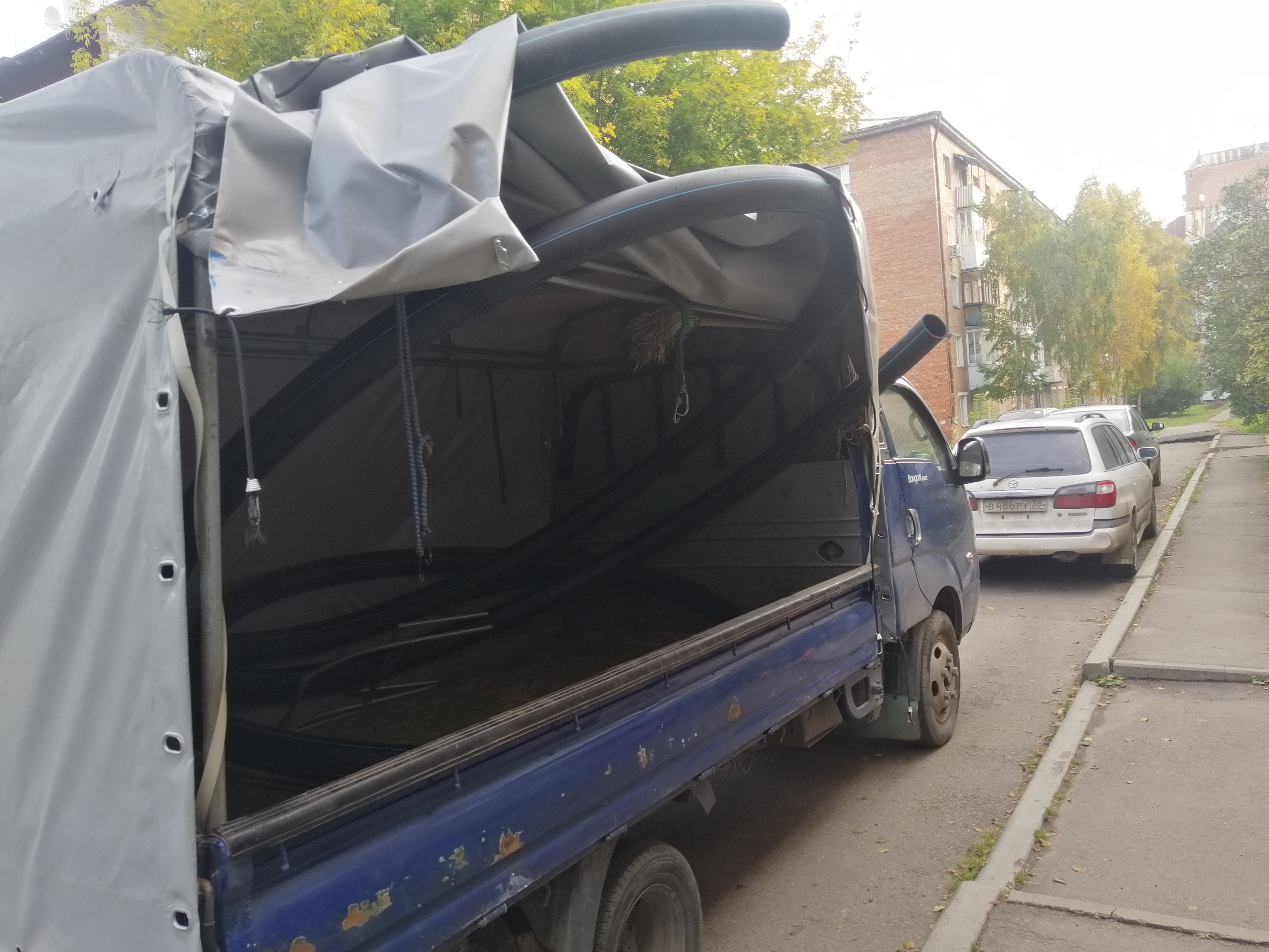 Услуги грузоперевозок от 1 до 5 тонн, грузчики 