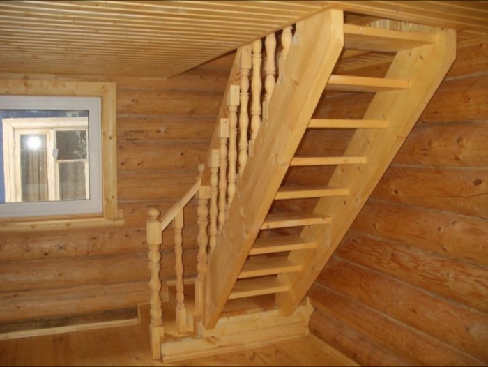Изготовление деревянных лестниц и ограждений